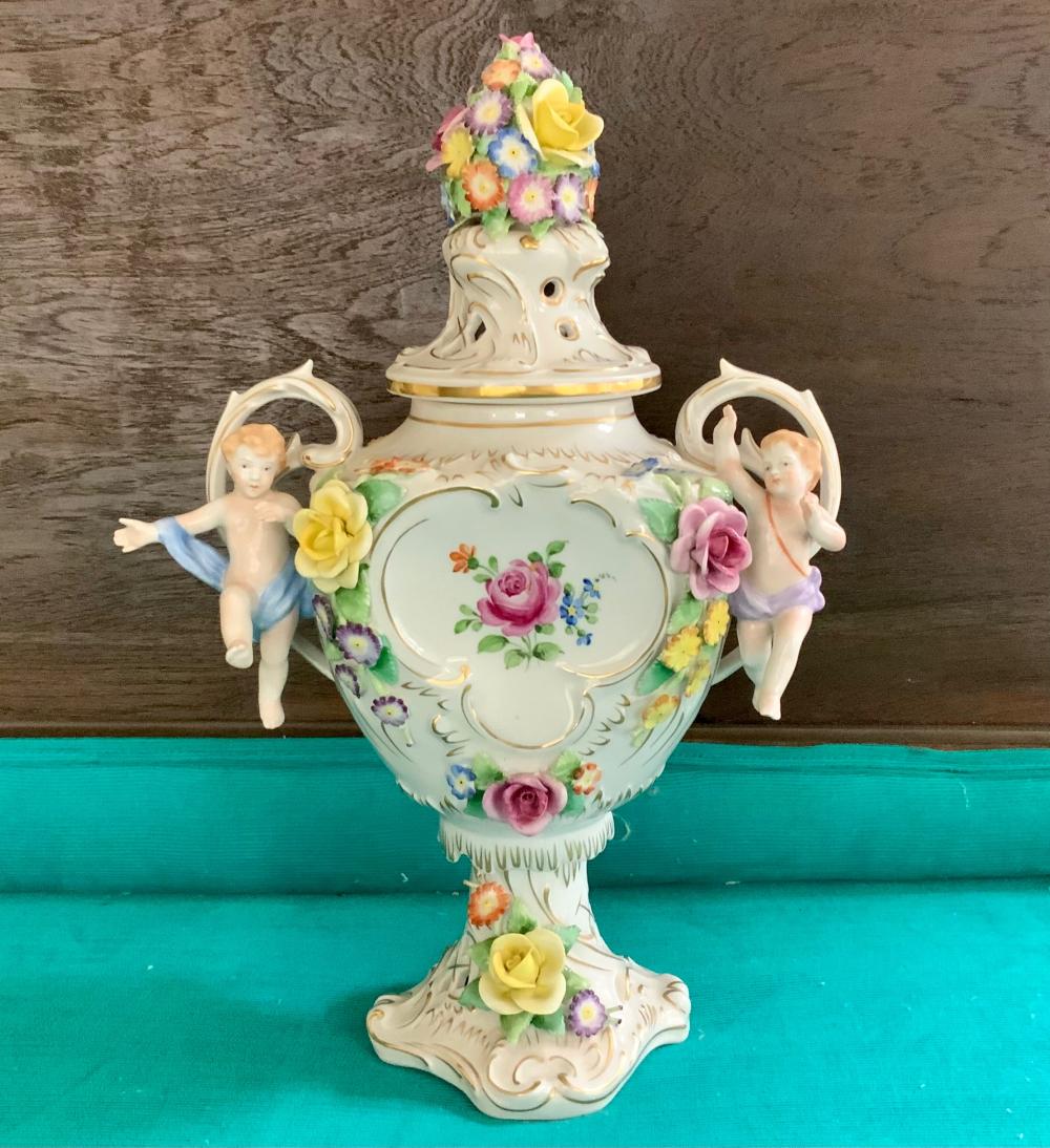 GERMAN SCHIERHOLZ FLORAL