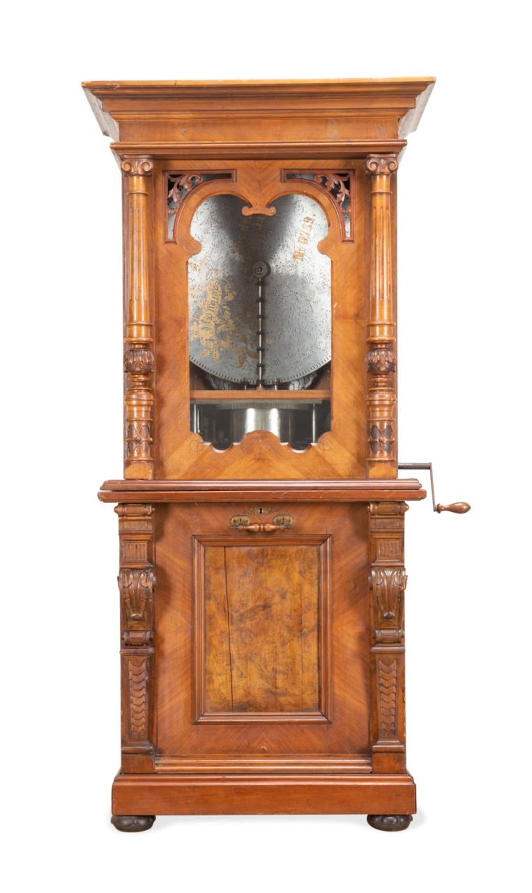 GERMAN UPRIGHT COIN-OP MUSIC-BOX,