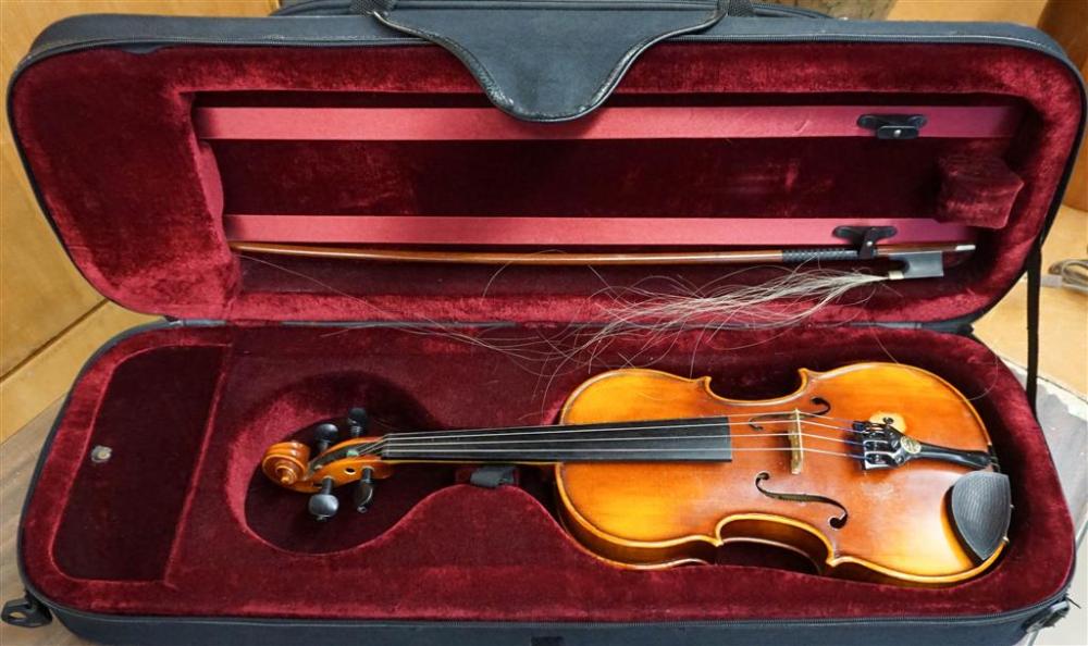 GERMAN VIOLIN AND BOW,