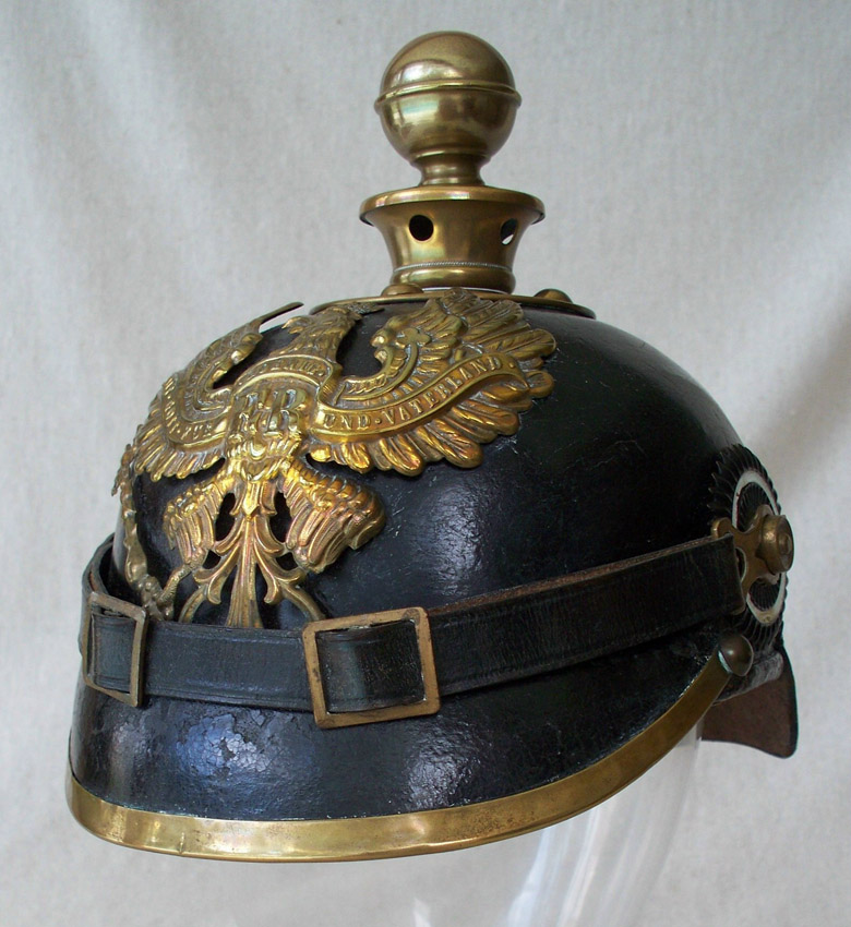 GERMAN WWI ARTILLERY PICKELHAUBE