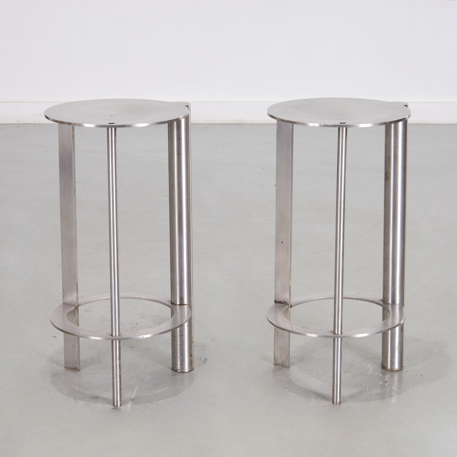 GERTLER & WOOLF, PAIR POMO METAL