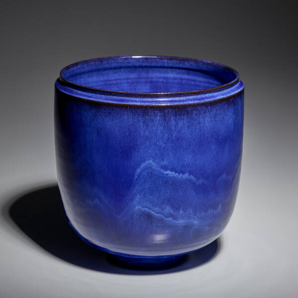 Gertrud and Otto Natzler. Round