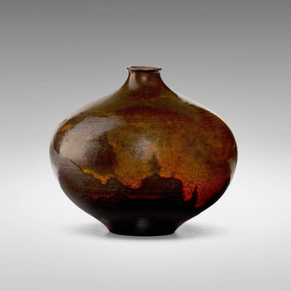 Gertrud and Otto Natzler. Round