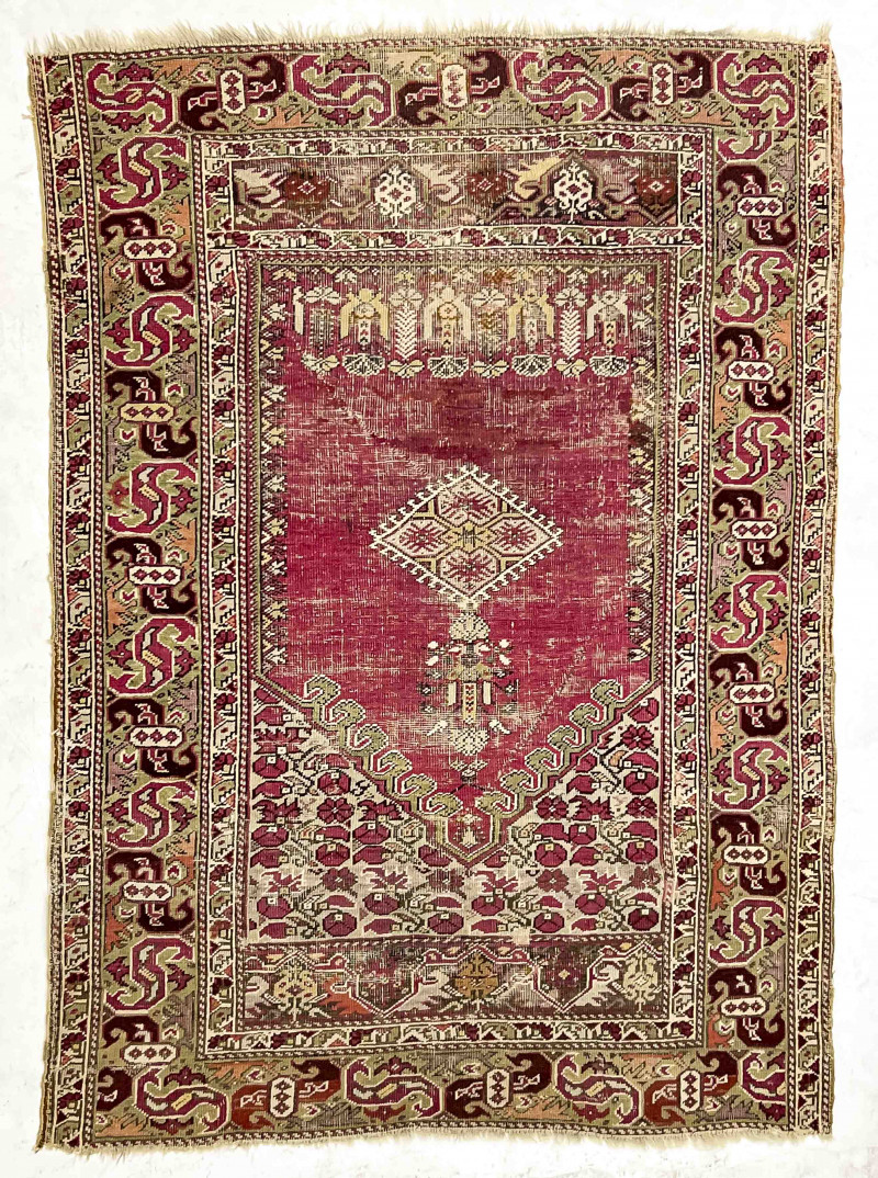 GHIORDES PRAYER RUG