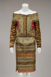 Gianfranco Ferre metallic broc