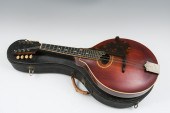 GIBSON A4 MANDOLIN IN CASE: Se