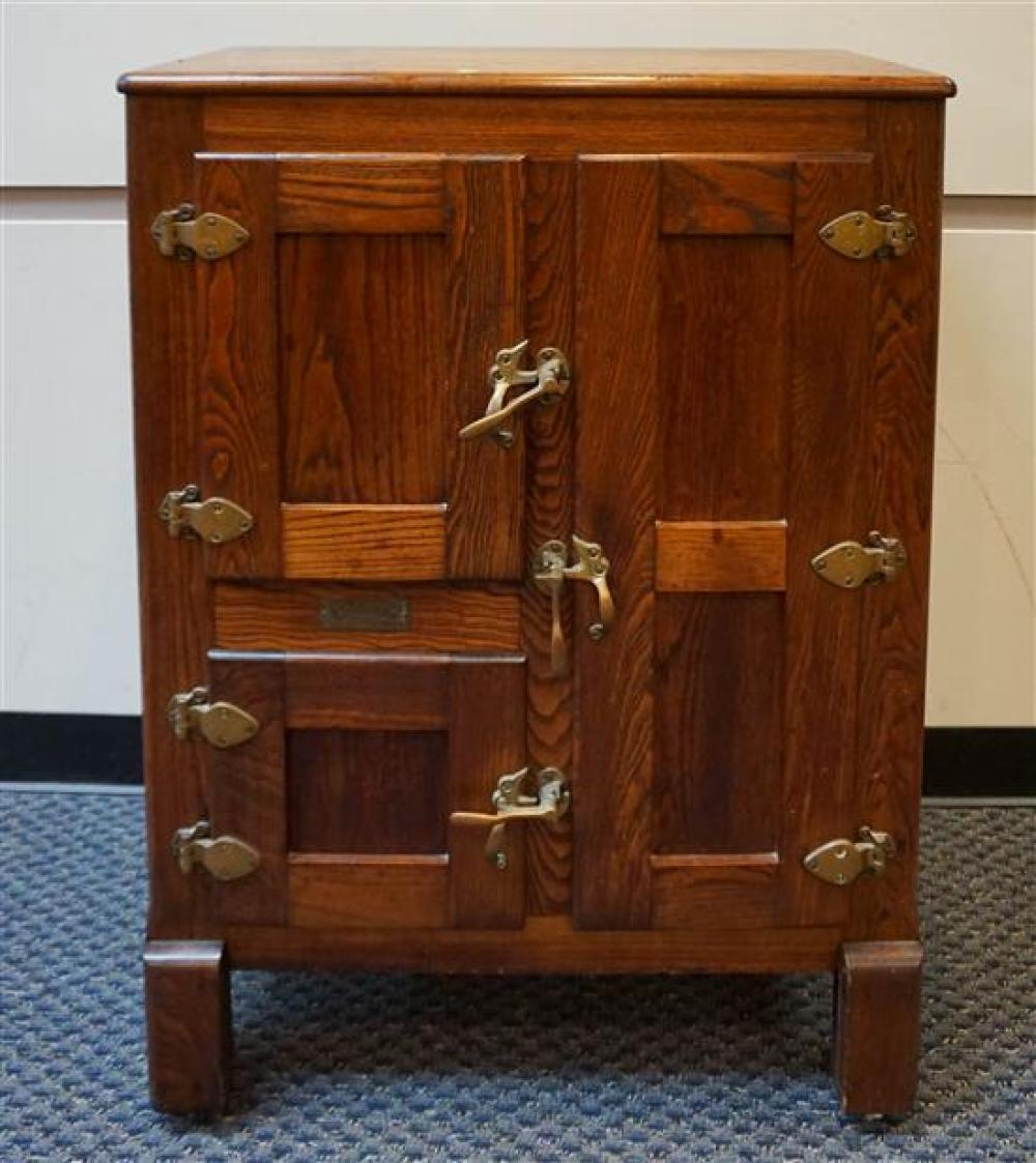 GIBSON CAMBRIA OAK ICE BOX, HEIGHT: