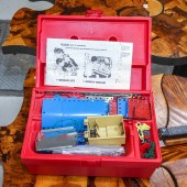 GILBERT ERECTOR SET IN CASE Ci
