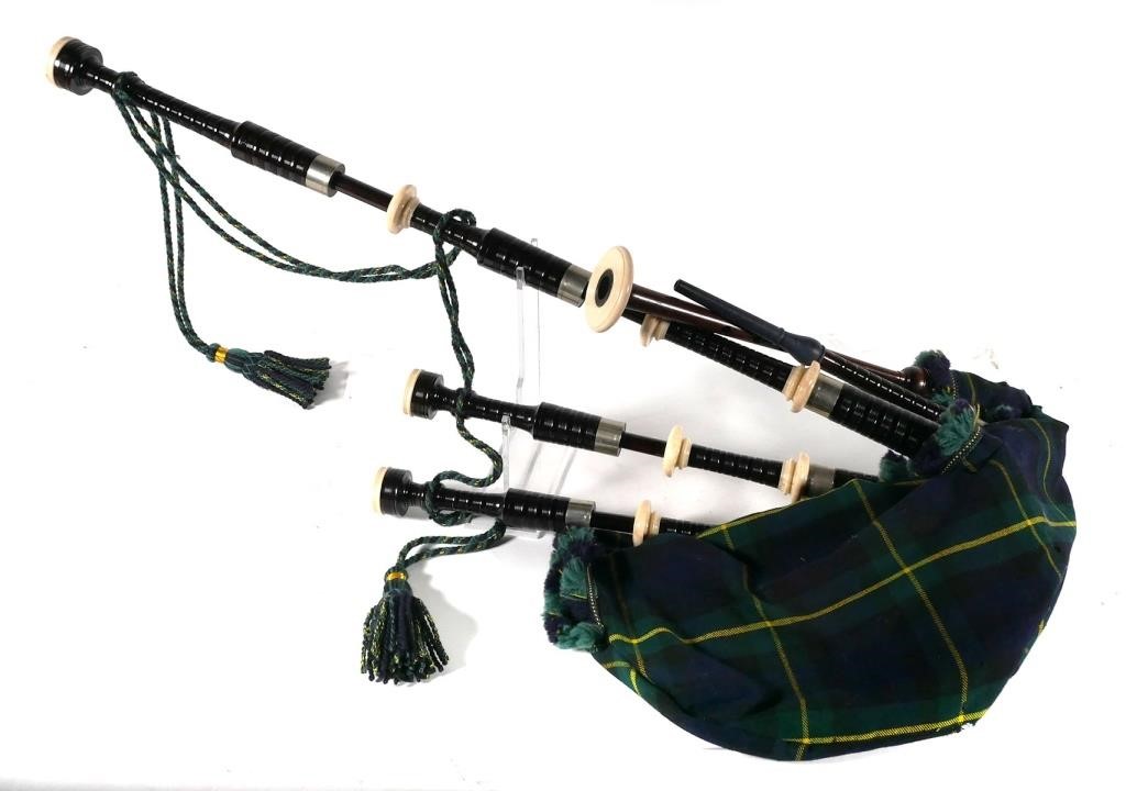 GILLANDERS BLACKWOOD BAGPIPESSet of