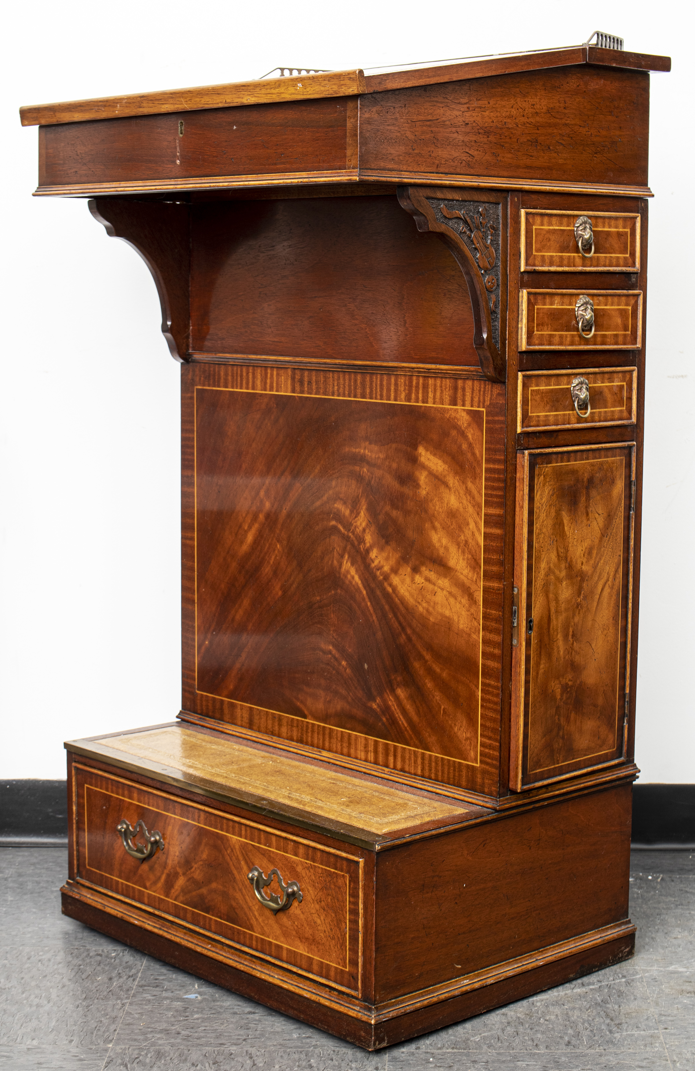 GILLOWS MANNER MAHOGANY DAVENPORT