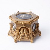 GILT BRONZE & PIETRA DURA JEWE