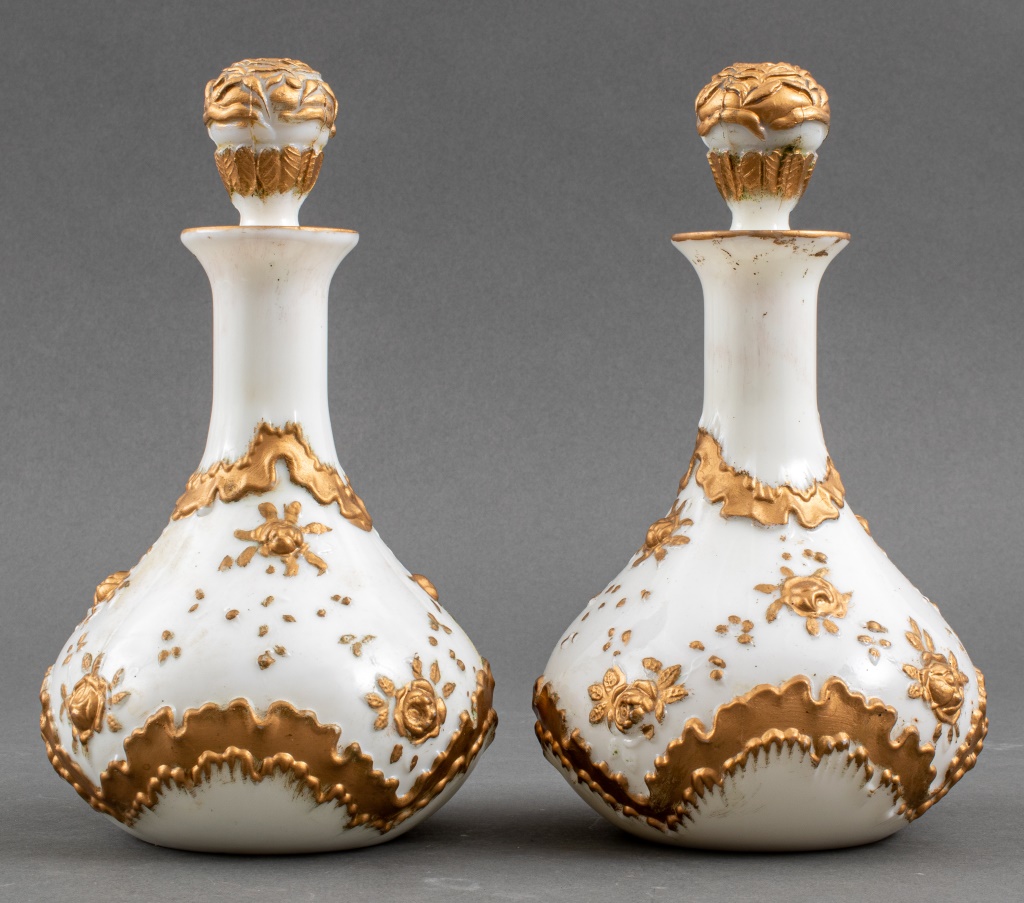GILT OPAQUE OPALINE GLASS
