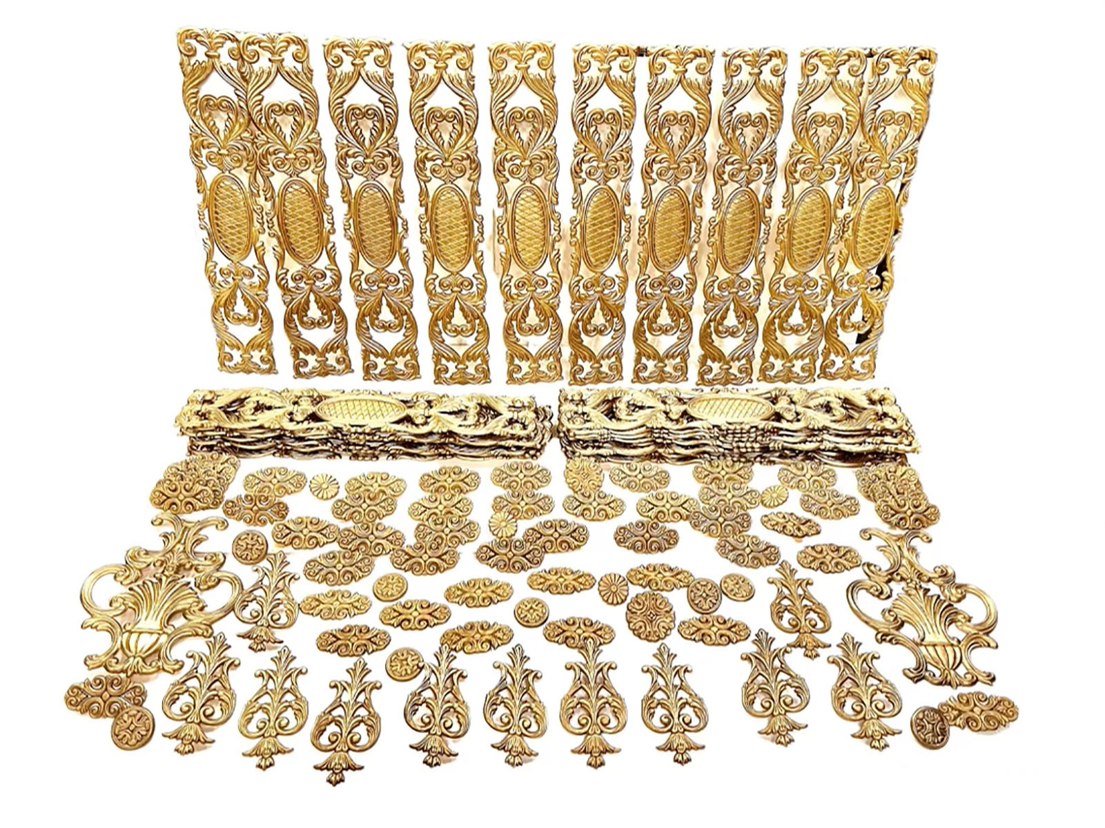GILT WOOD WALL MOULDINGS: Over 70