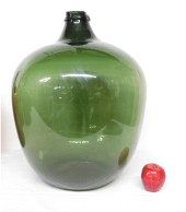 GINORMOUS APPLE SHAPED FRENCH