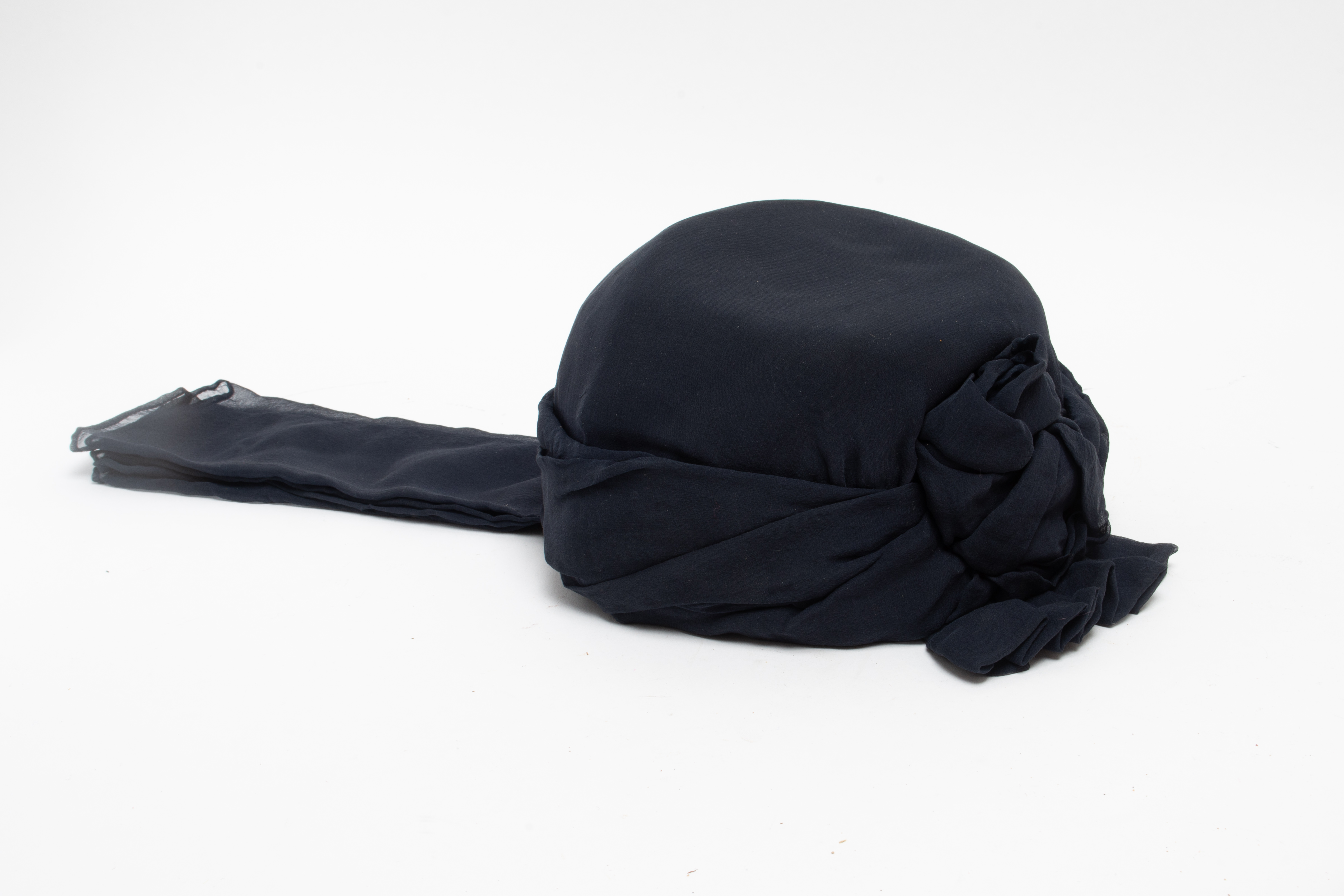 GIORGIO ARMANI BLUE SILK HAT