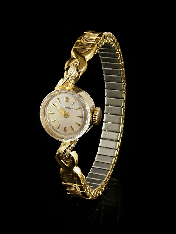 GIRARD PERREGAUX LADIES WRIST