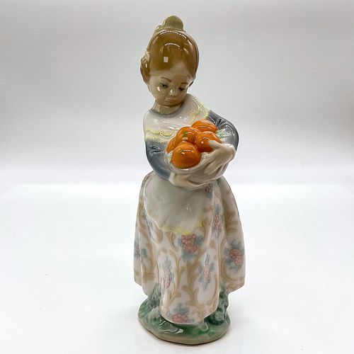 GIRL FROM VALENCIA 1004841 - LLADRO