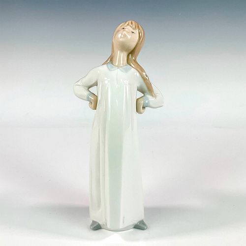 GIRL STRETCHING 1004872 - LLADRO
