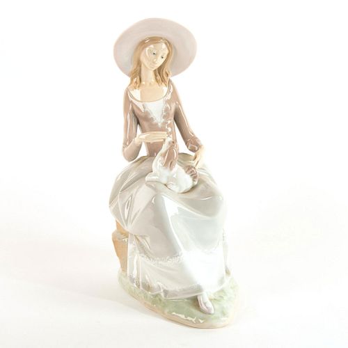 GIRL W/DOG 1004806 - LLADRO