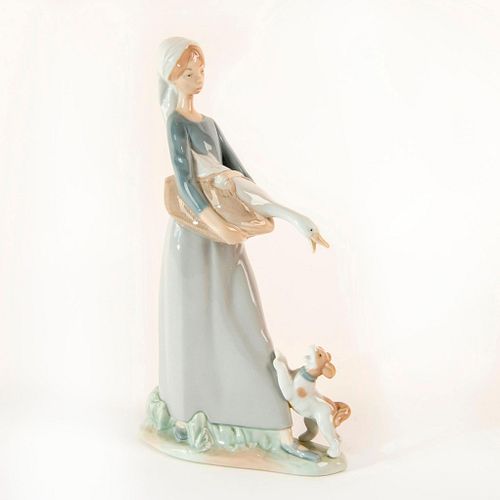 GIRL W/GOOSE & DOG 1004866 - LLADRO
