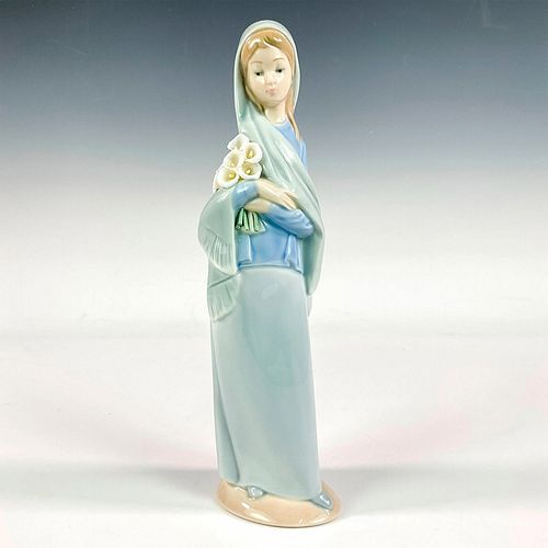 GIRL WITH CALLA LILIES 1004650 -