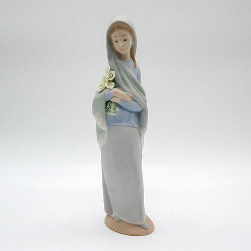 GIRL WITH CALLA LILIES 1014650 -