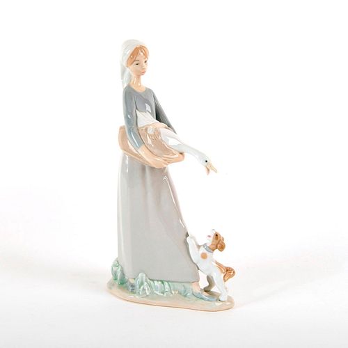 GIRL WITH GOOSE & DOG 1004866 -