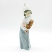 GIRL WITH ROOSTER 1004677 - LL