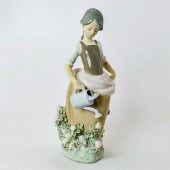 GIRL WITH WATERING CAN 1001339