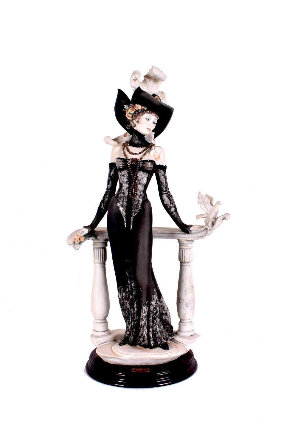 GIUSEPPE ARMANI FASHION LADY IN A