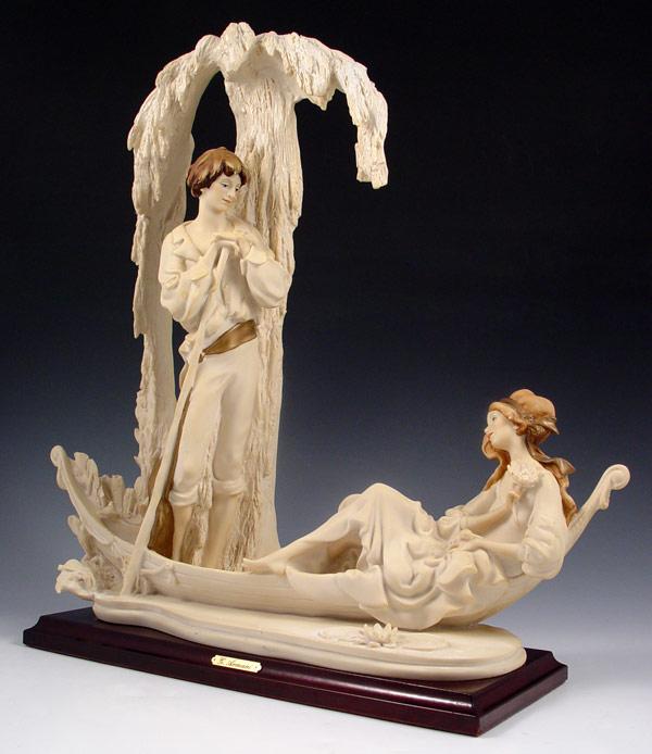 GIUSEPPE ARMANI FIGURE OF COUPLE IN