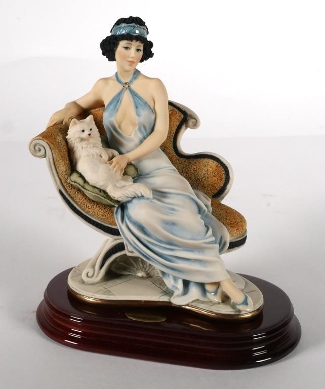 GIUSEPPE ARMANI FIGURINE 0135C