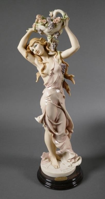 GIUSEPPE ARMANI FIGURINE 0882C