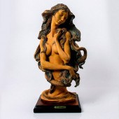 GIUSEPPE ARMANI FIGURINE BUST