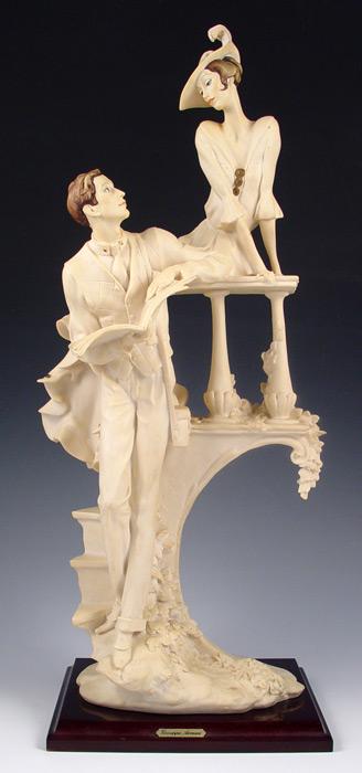 GIUSEPPE ARMANI FIGURINE MAN