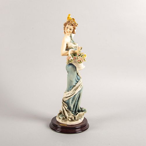 GIUSEPPE ARMANI LADY FIGURINE,