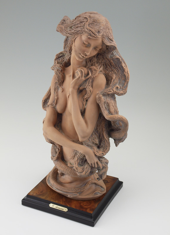 GIUSEPPE ARMANI LIMITED FIGURINE