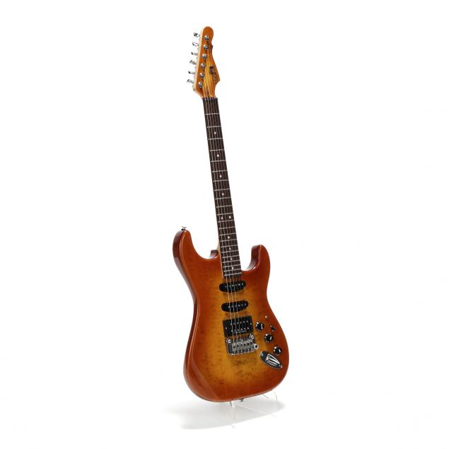 G&L CUSTOM S-500 ELECTRIC GUITAR