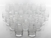 GLASS BARWARE W ETCHED GRAPEVI