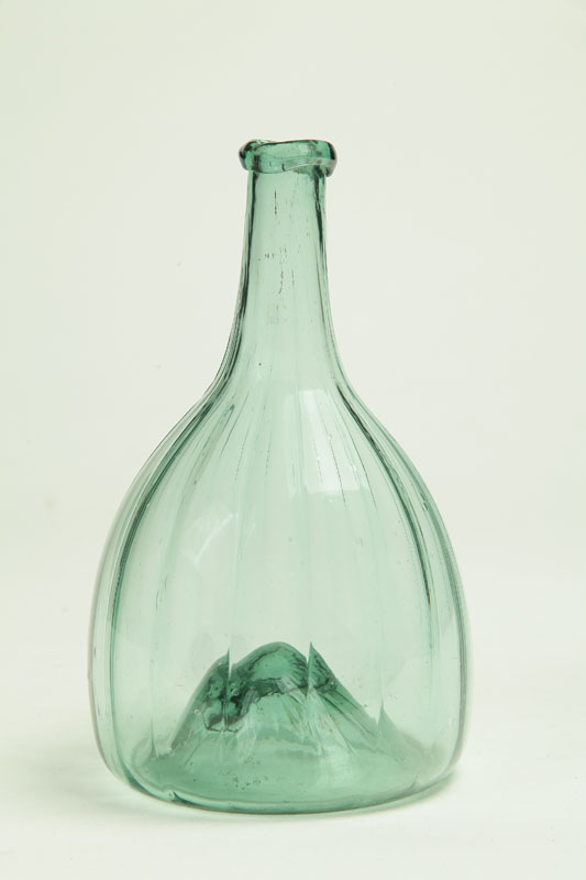 GLASS BOTTLE.  Ohio  possibly