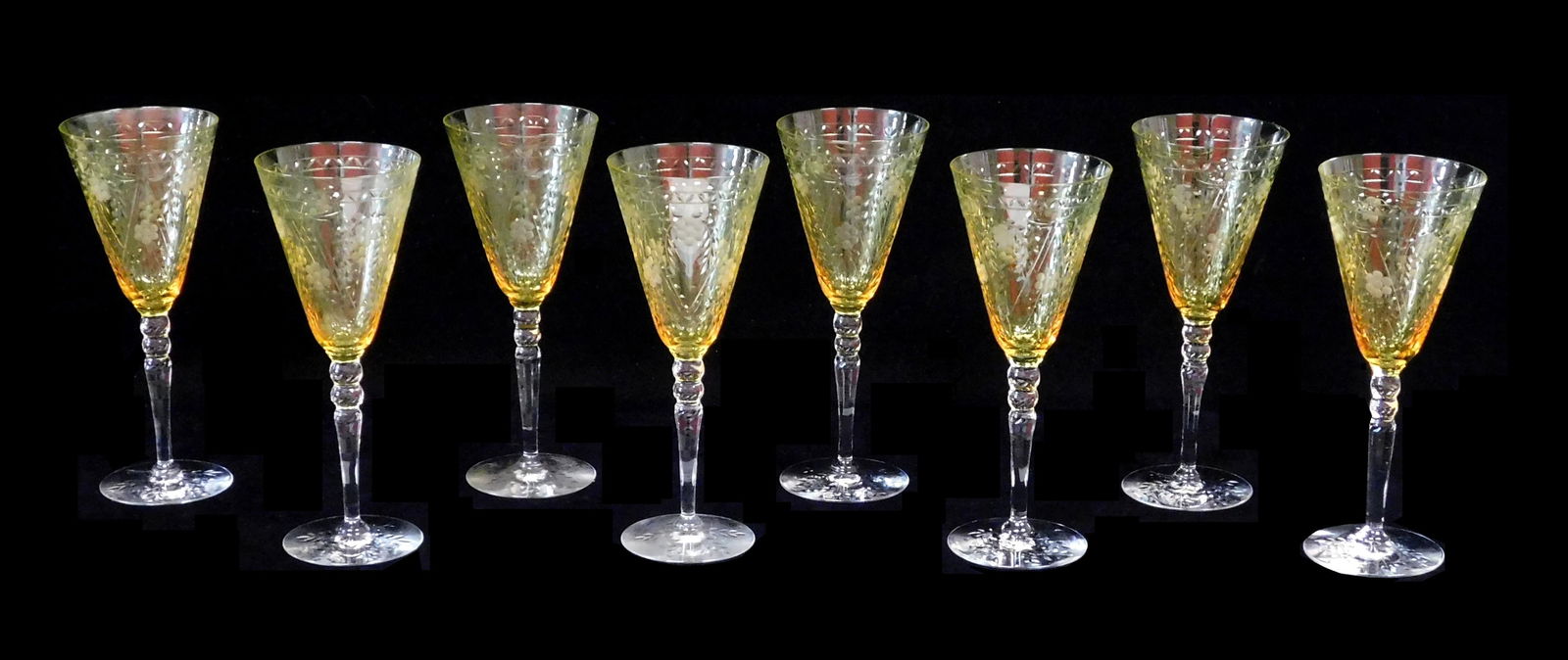 GLASS: EIGHT CUT CRYSTAL WATER
