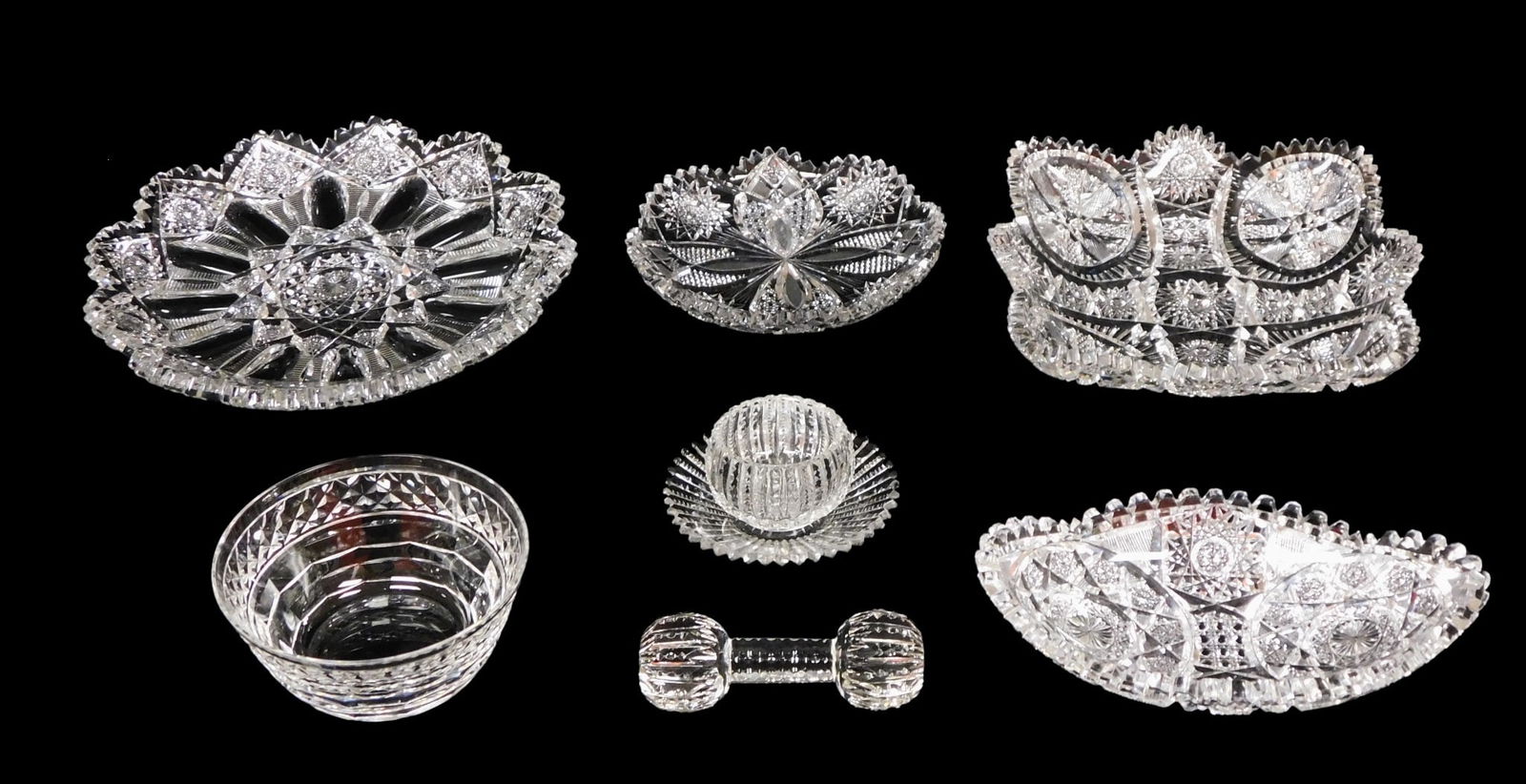 GLASS: EIGHT CUT GLASS SERVING