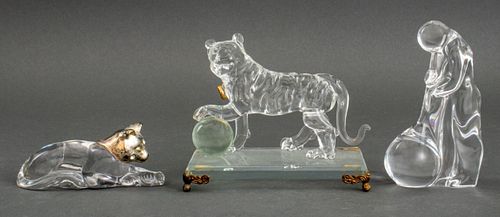 GLASS FIGURAL PAPERWEIGHTS,