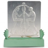 GLASS FIGURAL RELIEF LUMINORDE