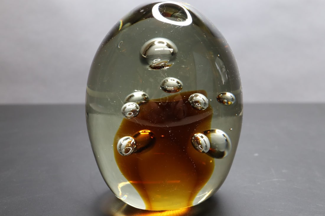 GLASS PAPERWEIGHT, HAWAII