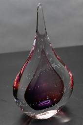 GLASS PAPERWEIGHT, TEARDROP OR