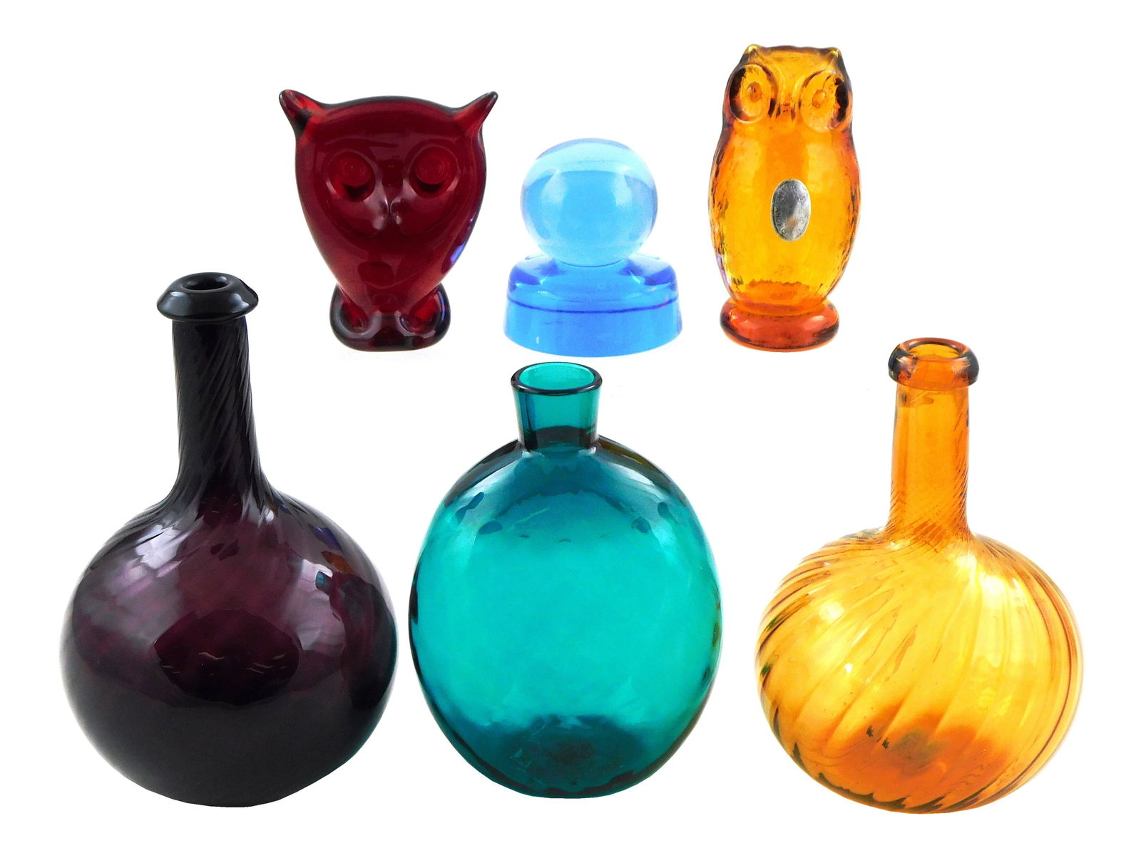 GLASS: SIX PIECES INCLUDING THREE