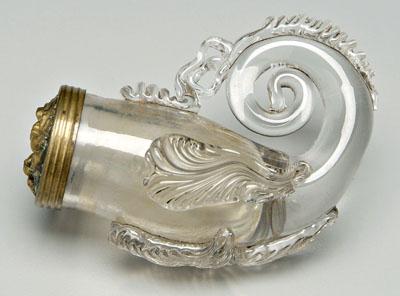 Glass snuff mull, scrolled