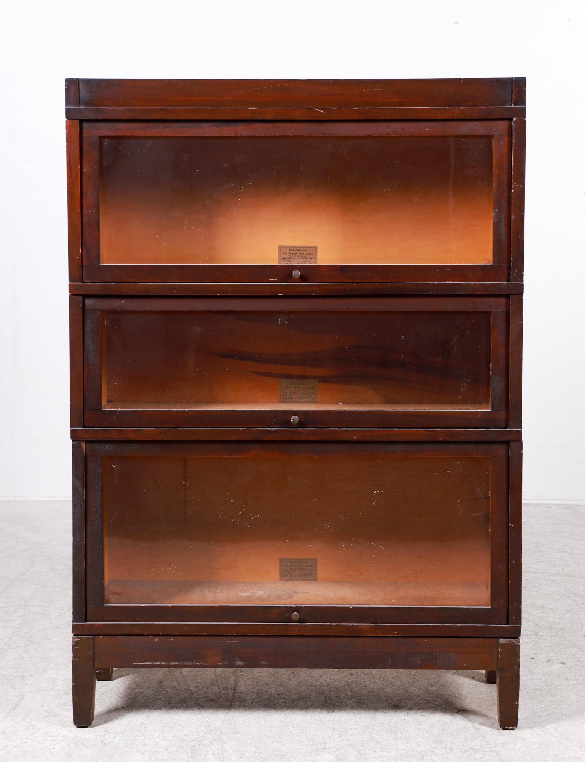 Globe Wernicke barrister