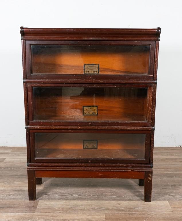 GLOBE-WERNICKE BARRISTER STYLE 3